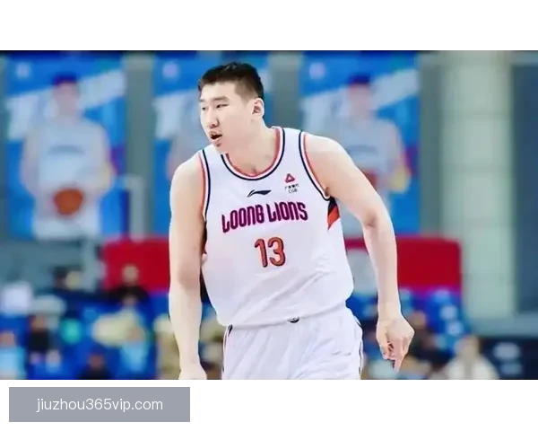 格兰谈伤病困扰一号位无奈李炎哲寄语球员专注自身发挥